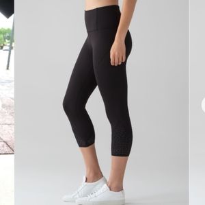 Lululemon Anew Crop black leggings